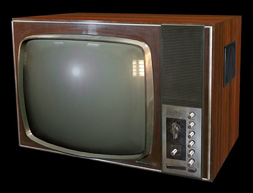 Советский телевизор купить. Телевизор Рубин 701. Электрон 701 цветной телевизор. Телевизор цветной "электрон 380д".. Ламповый телевизор электрон 703.