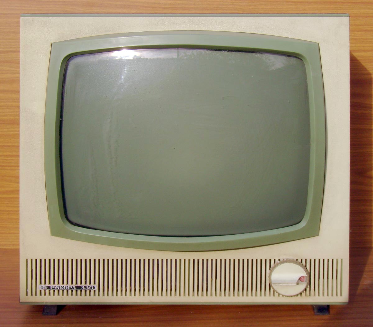 Телевизор рекорд черный. Телевизор рекорд 330. Ламповый телевизор рекорд 312. Телевизор рекорд ц 275. Телевизор рекорд 331.
